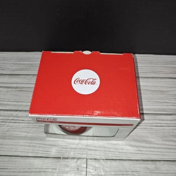 Coca Cola Coke SIGN OF GOOD TASTE Collectible Coffee Mug Cup Gibson 2011 - Picture 2 of 8